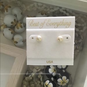 New! Pearl earrings studs Costume Fake